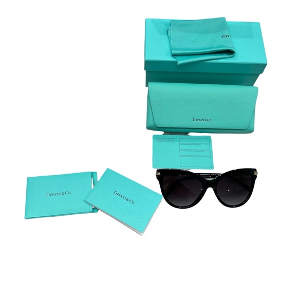 TIFFANY & CO. TF 4182 8001/3C BLACK FRAME GRAY GRADIENT LENS CAT EYE SUNGLASSES - Picture 9 of 16
